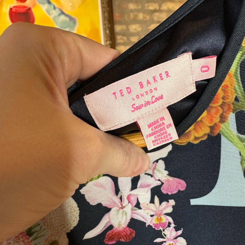 Ted Baker London Alphabet Ditsy Skater Dress Size 0/XS Floral Fit & Flare Navy - Picture 4 of 17